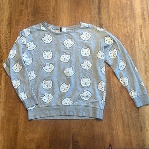 Women’s cat print sweatshirt in size small